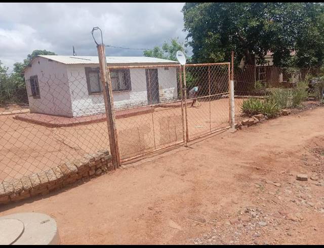2 BEDROOM HOUSE FOR SALE IN SOSHANGUVE S
